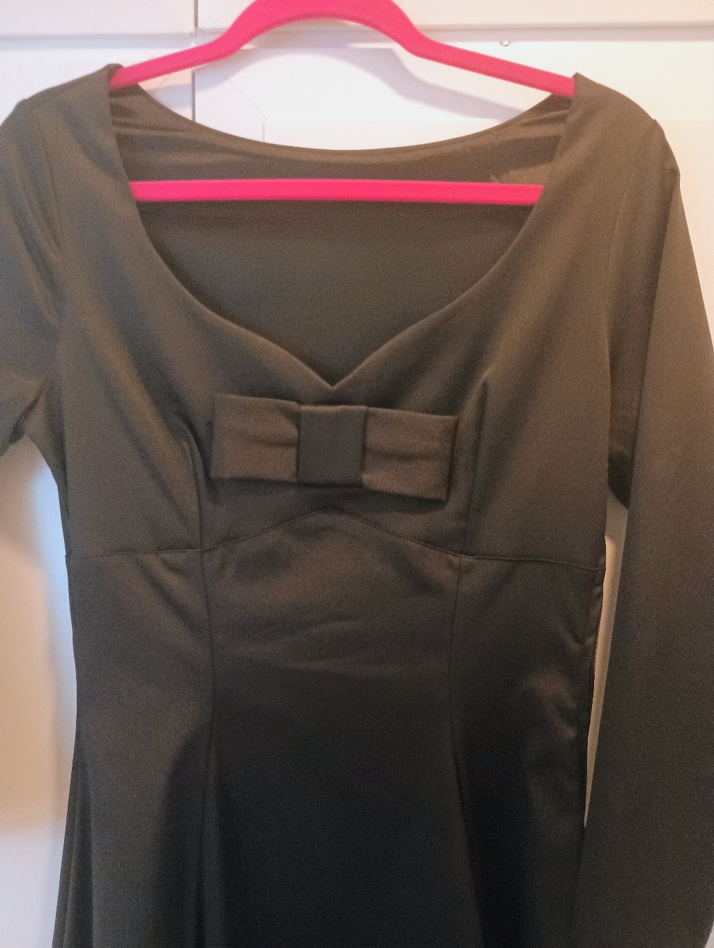 Pinup Couture Black Long Sleeve Bow-Accent Women's Dress Retro Vintage Repro - Picture 2 of 4